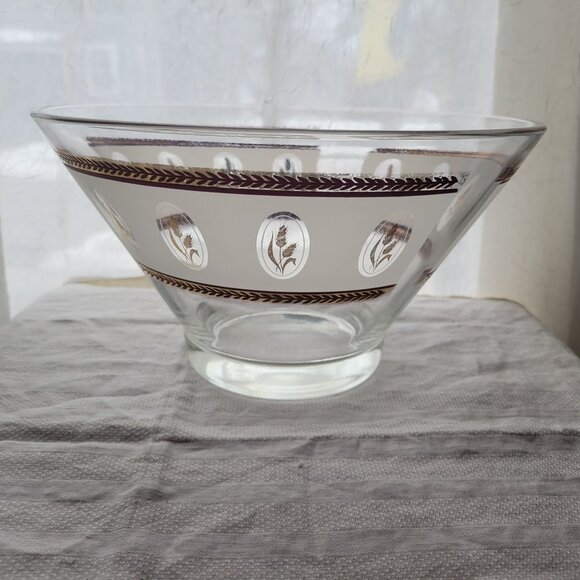 Vintage Anchor Hocking Golden Wheat Clear Glass Salad Serving Bowl - Picture 6 of 6
